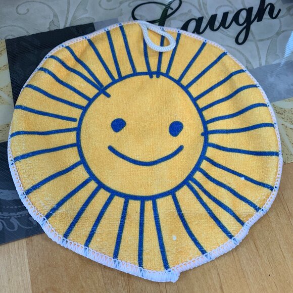 BEEKMAN 1802 Sponge & Washcloth Happy Place Set - Picture 2 of 11